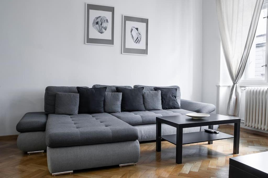 Prince Matyas Apartment Praha Eksteriør bilde